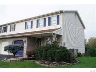 413 Buckingham Dr, Northampton PA  18067-1656 exterior