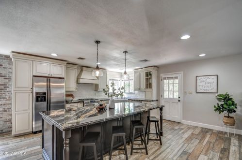 639 Contessa Cir, Mesa, AZ 85201-5638