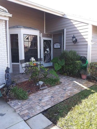 9412 Rockbridge Cir, New Port Richey, FL 34655-1464