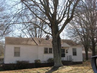 1844 Maryland Ave, Eden, NC 27288-4238