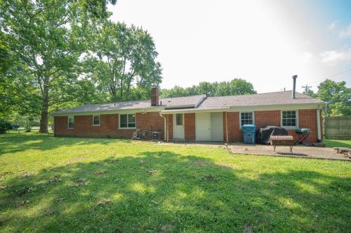 3 Gumbert Dr, Amelia OH  45102-1438 exterior