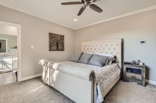 1040 Brush Creek Rd, Argyle TX  76226 exterior