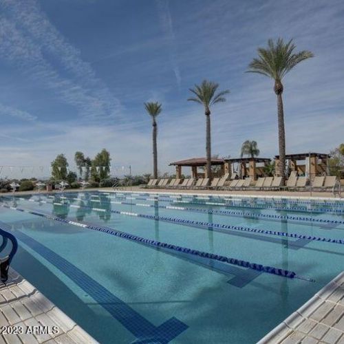 4575 Meadowview Dr, Gilbert AZ 85298-4873 exterior