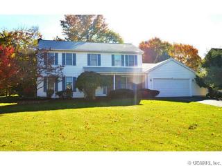 43 Deerborne Ln, Spencerport, NY 14559-1859