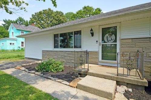 156 Pansy Pike, Blanchester OH  45107-1051 exterior