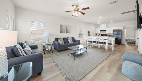 3610 Sealy St, Galveston TX 77550-4029 exterior