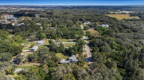 602 1st Ave, Ruskin FL  33570-4002 exterior