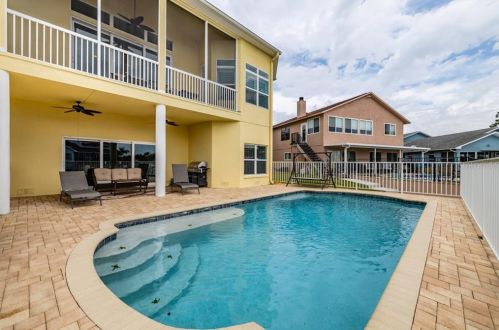 6336 Spoonbill Dr, New Port Richey, FL 34652-2028