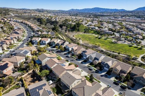 26521 Craftsmen Ct, Santa Clarita, CA 91350-5726