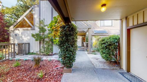 6477 Timber Springs Dr, Santa Rosa, CA 95409-5932
