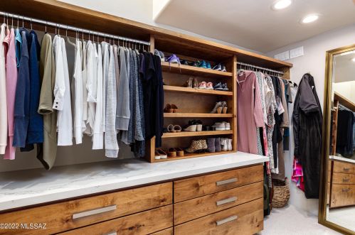 2116 Buck Rdg Pl, Tucson AZ exterior