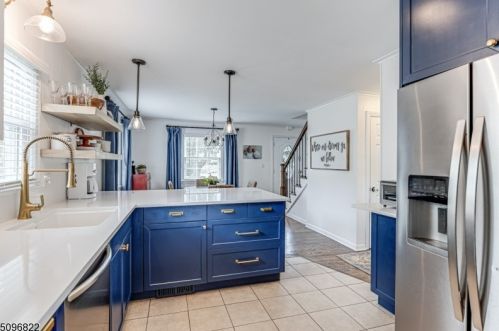 172 Watson Rd, Fanwood, NJ 07023-1342