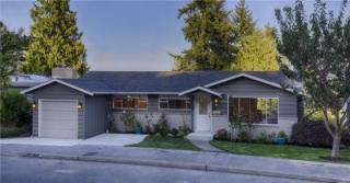 2932 25 Ave, Seattle WA  98199-2811 exterior