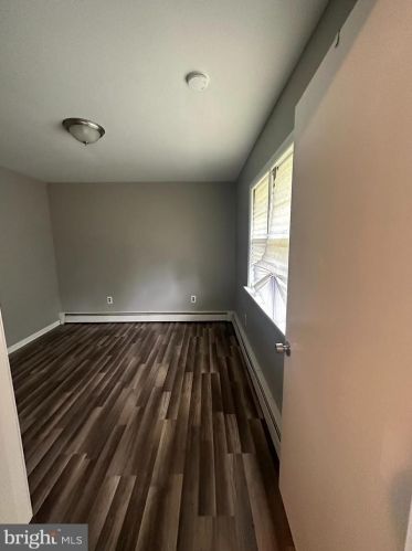 142 Hazelhurst Ave, Lawrence Township NJ  08638-3512 exterior