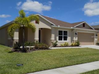 2938 Boating Blvd, Kissimmee, FL 34746-4540