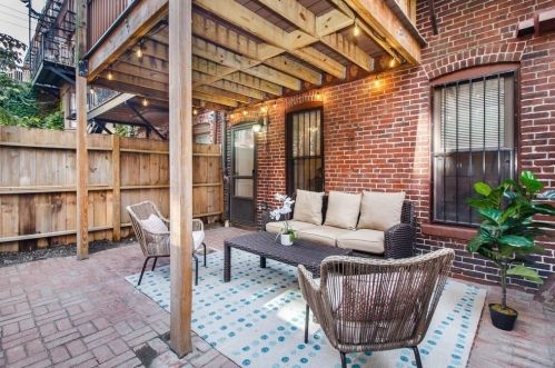 49 Warren St, Boston MA  exterior