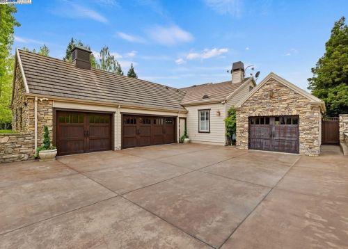 4075 Stone Valley Oaks Dr, Alamo CA  94507-2254 exterior