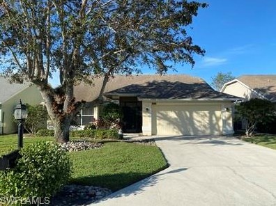 920 Belville Blvd, Naples FL  34104-7883 exterior
