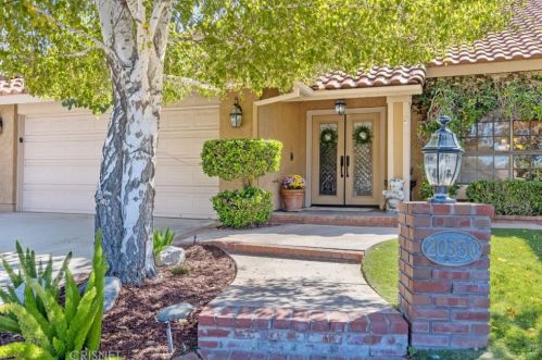 20350 Lisa Gail Dr, Santa Clarita, CA 91350-1963