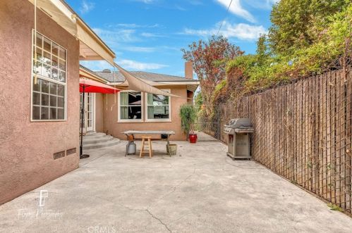 2512 3rd St, Bakersfield CA 93304-2521 exterior