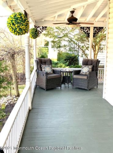 514 Laurel Ave, Tinton Falls, NJ 07711