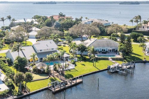 1986 Windward Way, Vero Beach, FL 32963-3015