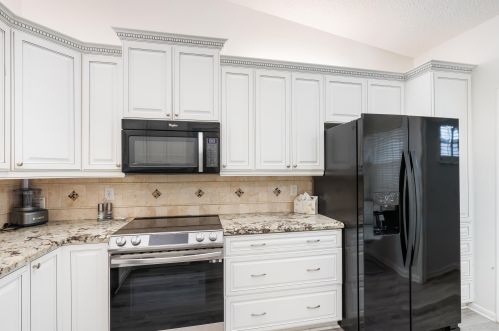 6069 Waldwick Cir, Delray Beach, FL 33484-2477