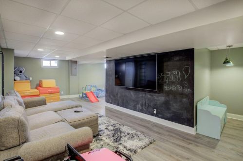 380 Macready Ave, Liberty Township OH  45050 exterior