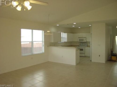 4116 21st St, Lehigh Acres, FL 33976-3353