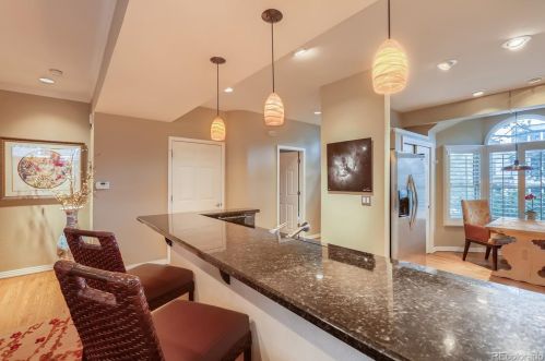 124 Jackson St, Denver CO 80210-6616 exterior