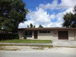 2300 70th Ave, Hollywood, FL 33024-3706