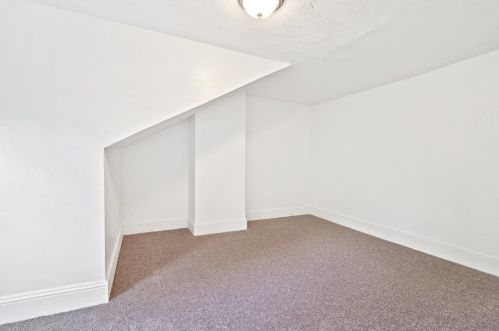 2810 California Ave, Pittsburgh PA 15212-2503 exterior