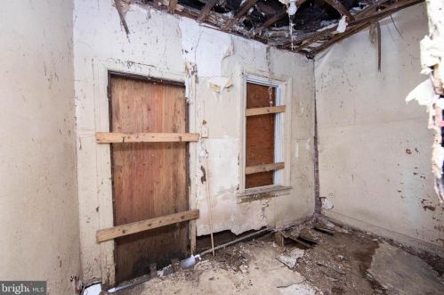 1205 Atlantic Ave, Camden NJ  08104-1203 exterior