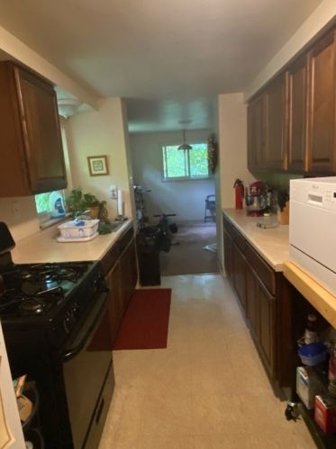 3200 Glenmawr St, Pittsburgh PA 15204-1413 exterior