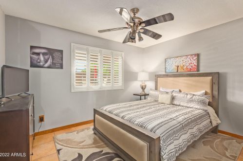 5230 Winchcomb Dr, Scottsdale AZ  85254-2936 exterior