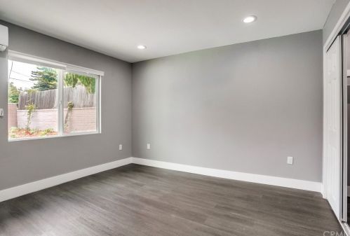 304 Sloan Ave, Compton CA  90221-3351 exterior