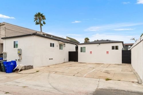 1671-75 Diamond St, San Diego CA exterior