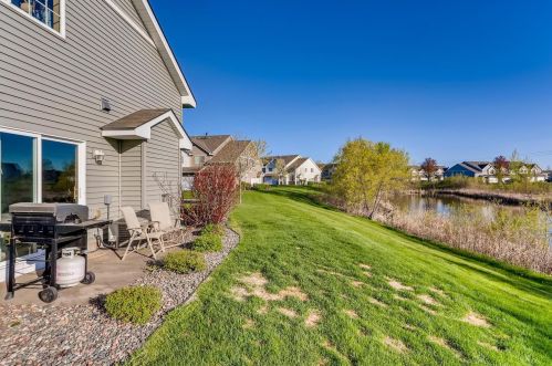 6166 Maclynn Ave, Otsego MN exterior