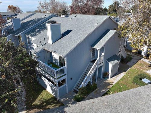 132 Mangano Cir, Encinitas CA  92024-2737 exterior