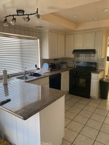 43838 Silver Bow Rd, Lancaster, CA 93535-4352