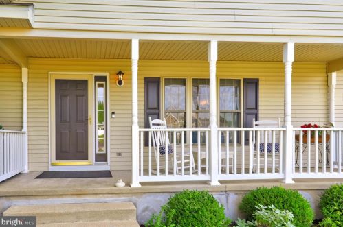 304 Country Pl, Millsboro, DE 19966-1657