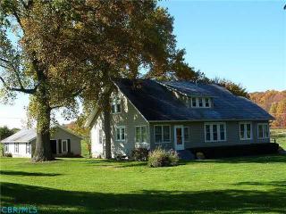 484 Boston Rd, Nashport, OH 43830-9628