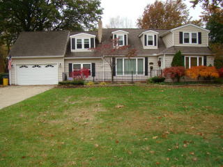 750 Woodrow Ave, Willowick, OH 44092-2159