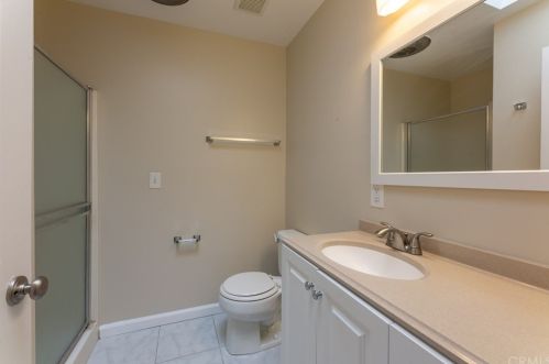 610 Almond Ave, Long Beach CA  90802-1746 exterior
