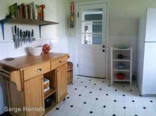 1615 Matlock Rd, Blmgtn IN  47408-1260 exterior