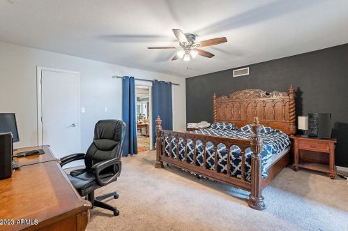 13229 8th Ave, Phoenix AZ  85029-1808 exterior