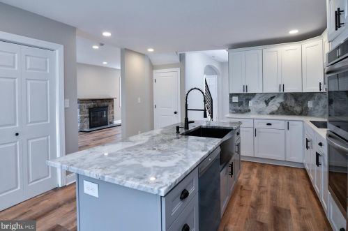 380 Ivy Mills Rd, Glen Mills PA  19342-1424 exterior