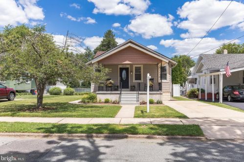 2011 Park Ave, Haddon Heights, NJ 08035-1032