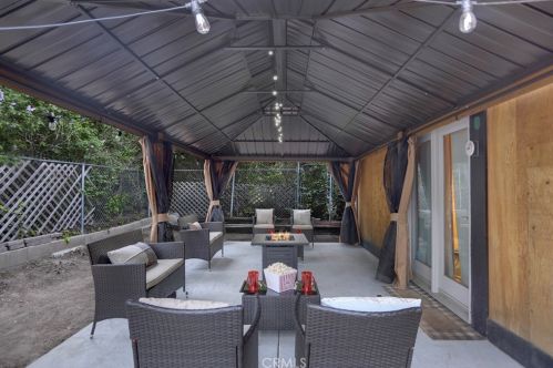 328 Big Bear Blvd, Big Bear City CA  92314 exterior