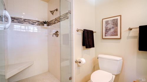 6455 Meadowridge Dr, Santa Rosa CA  95409-5848 exterior